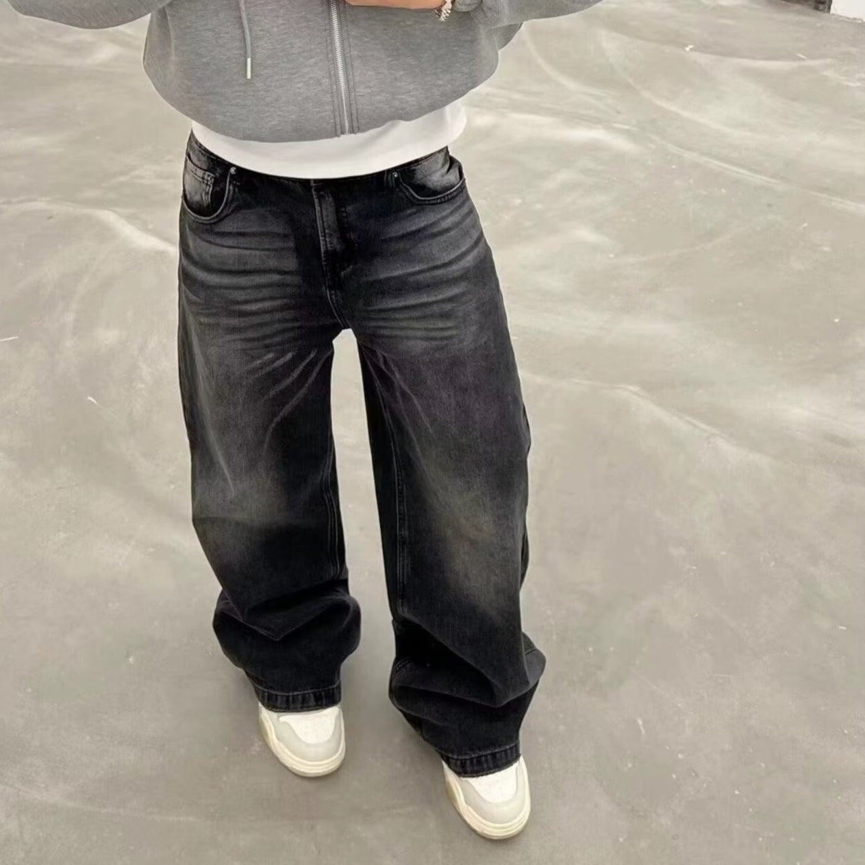 Stylish Washed Black Distressed Retro Jeans for the Modern Man